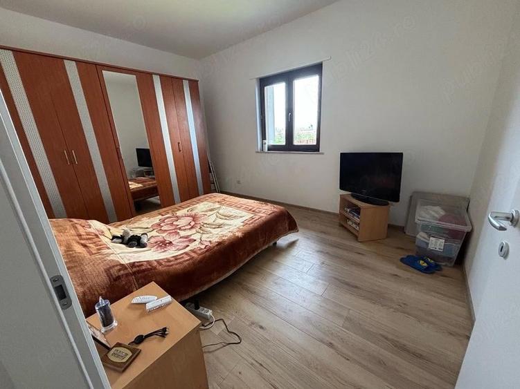 Inchiriez apartament cu 2 camere - 2