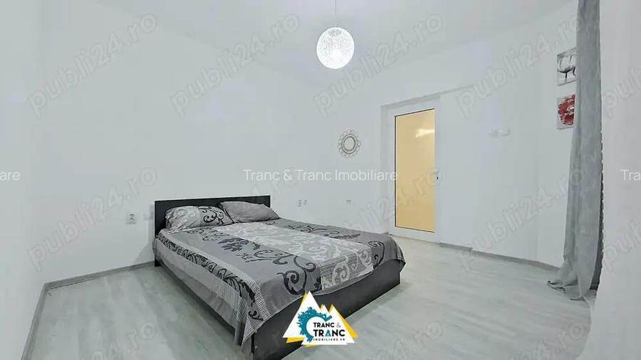 Apartament Ultracentral cu 2 Camere, Renovat, intr-o Cladire Istorica