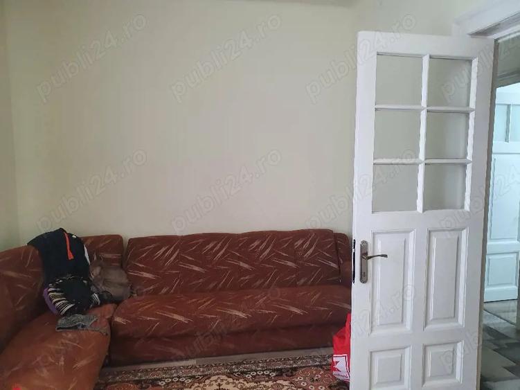 Inchiriez casa 3 camere in Ploie?ti - 3