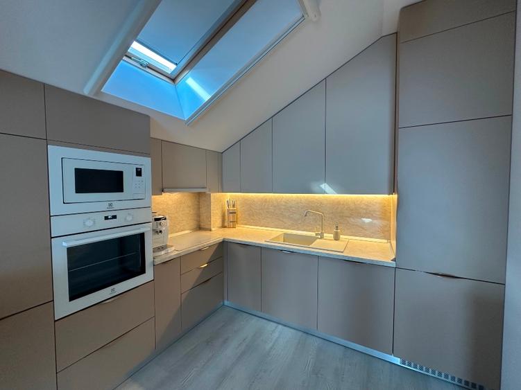 Apartament premium 3 camere PRIMA INCHIRIERE cu terasă, anexe si parcare - 6