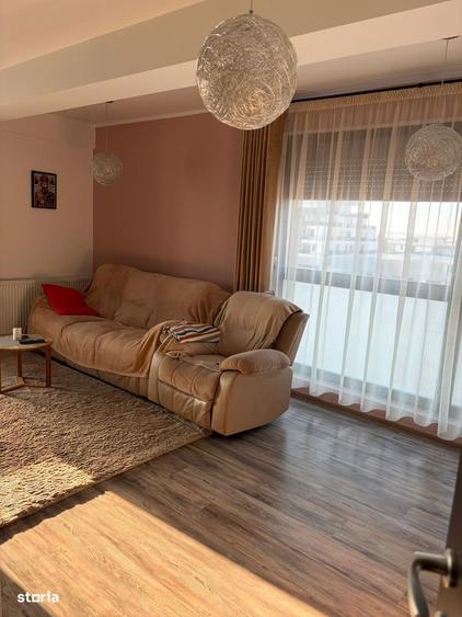Apartament cu 2 camere decomandat, mobilat în Tomis Plus