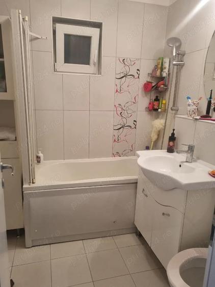 Proprietar, vand apartament 3 camere decomandat, str Circumvalatiunii, aproape de mall - 1