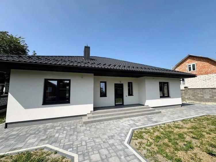 case modulare pe structura metalica - 1