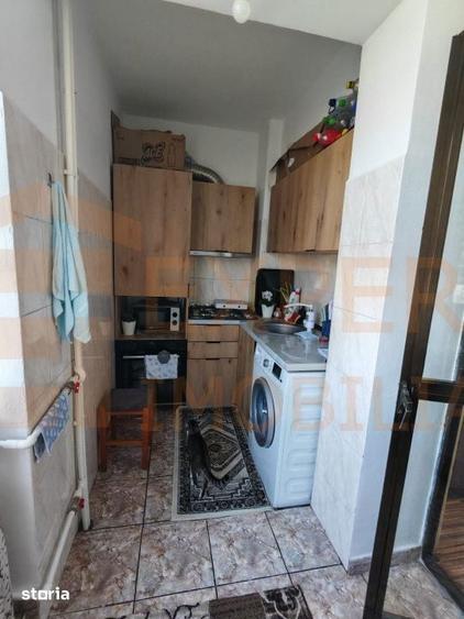 Garsoniera de vanzare in zona Far - 2