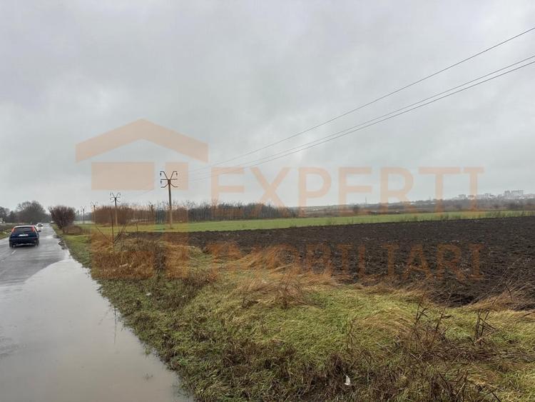 Teren situat in zona Lumina - 4