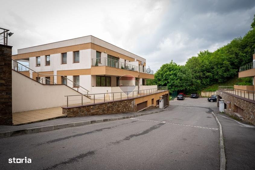 Apartament cu 2 camere decomandat în Drumul Poienii