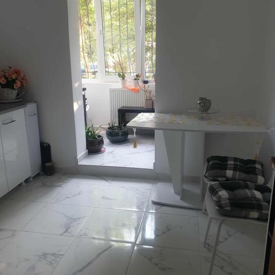 De închiriat apartament Micro3 - 2