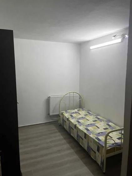 Apartament 2 camere decomandat etaj 4 zona Soarelui - 3