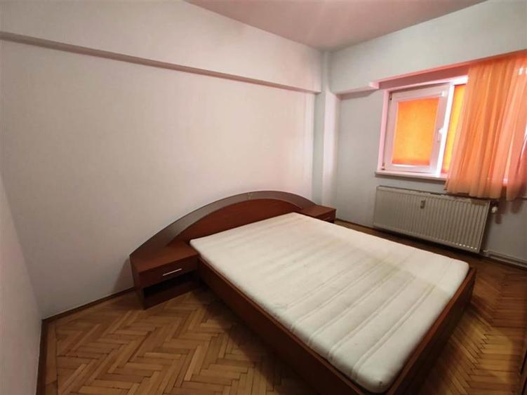 Apartament 3 camere in Ploiesti, zona ultracentrala - 11