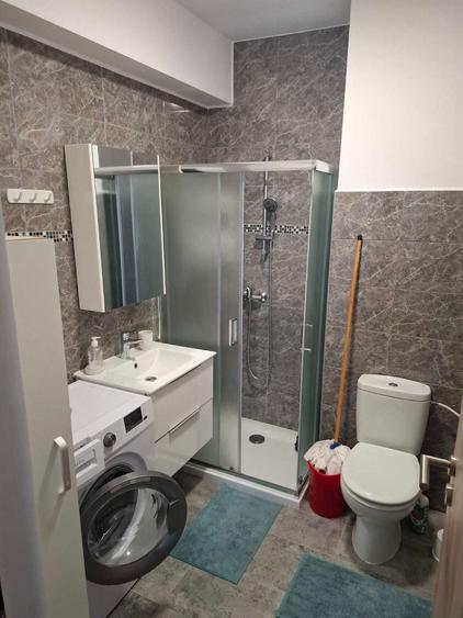 Inchiriez garsoniera zona Kaufland, Carrefour, Therme, aeroport - 4