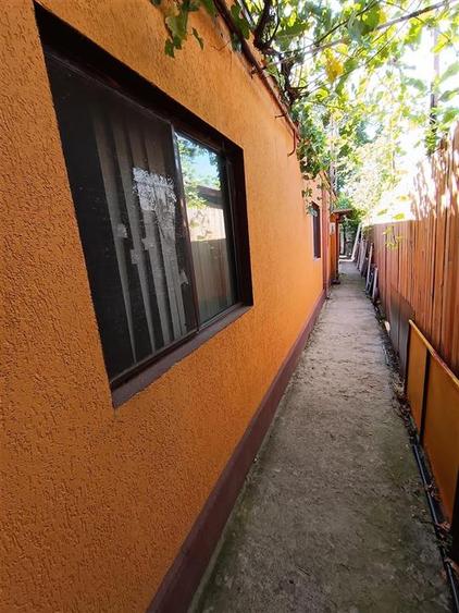 Piata Saraca-Casa 3 cam 100mp utili toate utilitatile teren 196 mp - 5