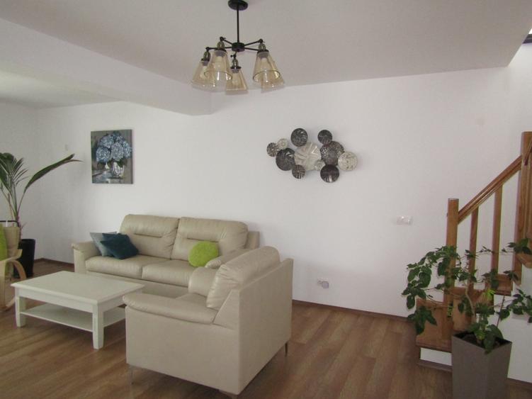 Casă de închiriat în Șelimbăr – zona străzii Triajului - 6