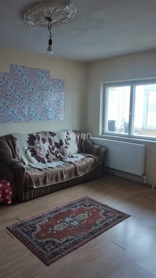 Apartament 3 camere - Km.4 - Billa - 80.000 euro (Cod E5)