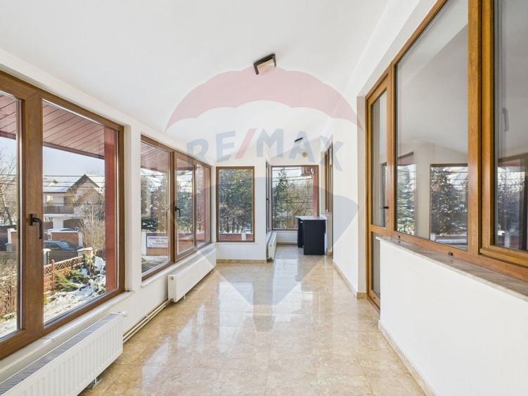 Vila de închiriat în zona IANCU NICOLAE - 3