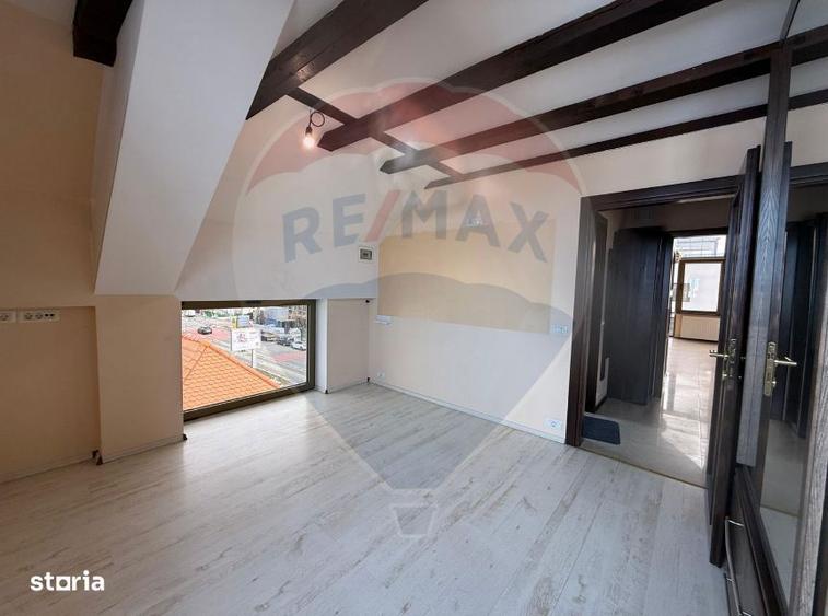 Spa?iu de birou luminos in cladire moderna-Inchiriere - 5