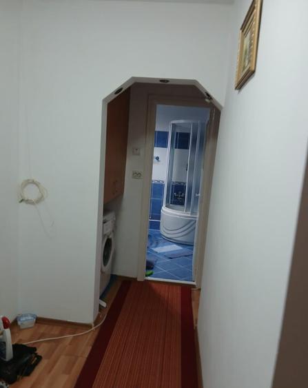 Inchiriez Apartament 2 Camere Decomandat, Donici 2 - 10