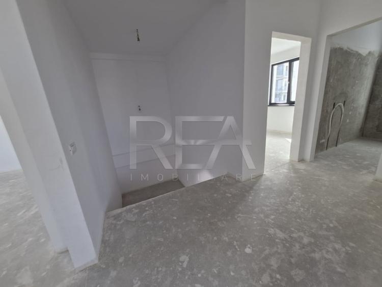Duplex compus din doua case la 1,3 kilometri de statia de metrou Nicolae Teclu - 10