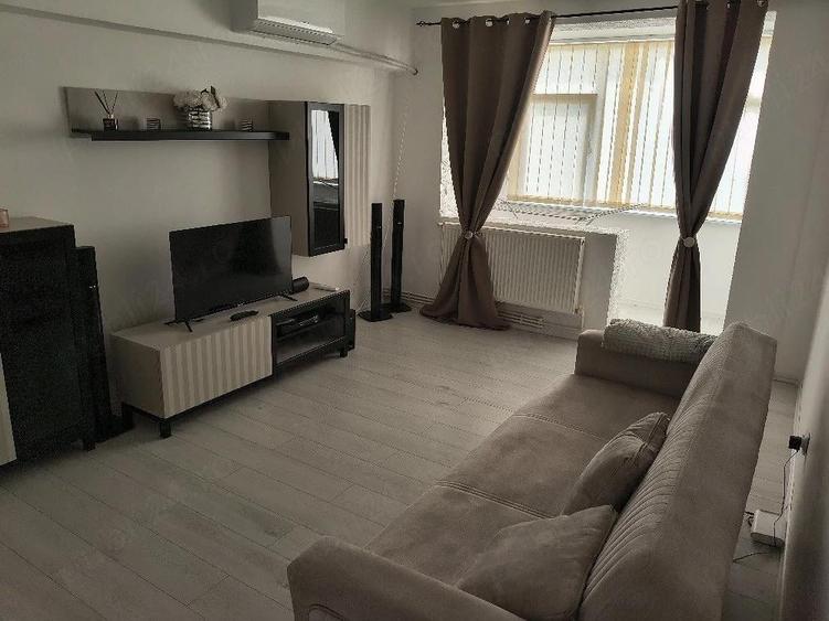 Inchiriez apartament cu 2 camere etajul 3 mobilat utilat langa Liceul Panait Cerna - 2