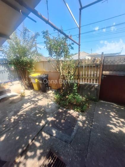 Km. 5 - Viile Noi, casa 4 camere, libera, pe colt