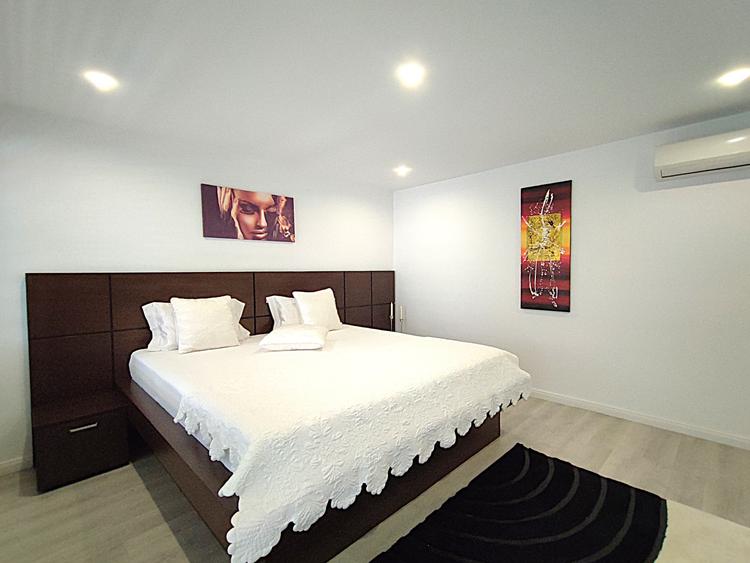 Casa 4 camere, mobilata si utilata lux, KM 5 - 5