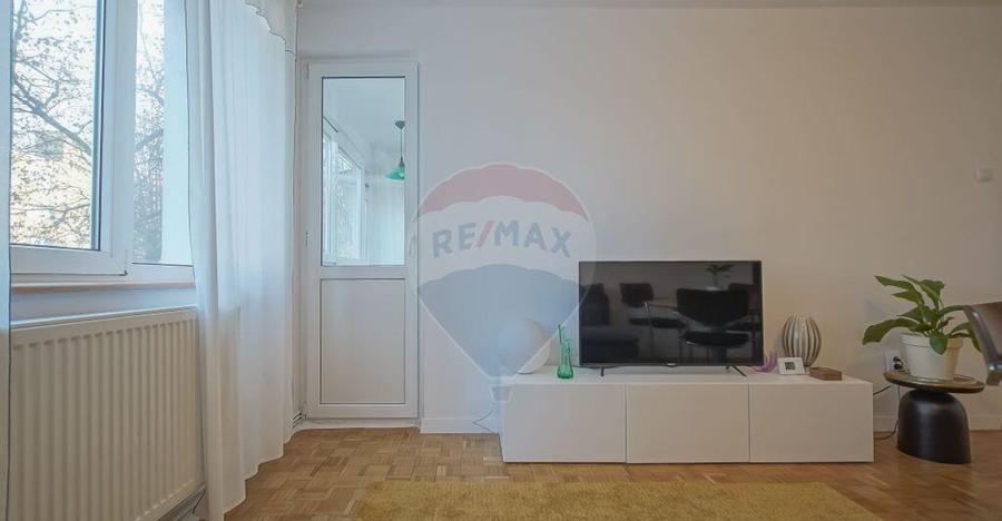 Apartament cu 3 camere de inchiriat B-dul Victoriei - 7