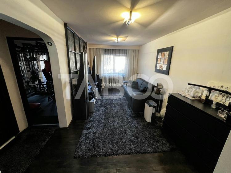 Apartament 3 camere si terasa inchisa de vanzare in Manastur Apartament 3 camere si terasa inchisa de vanzare in Manastur