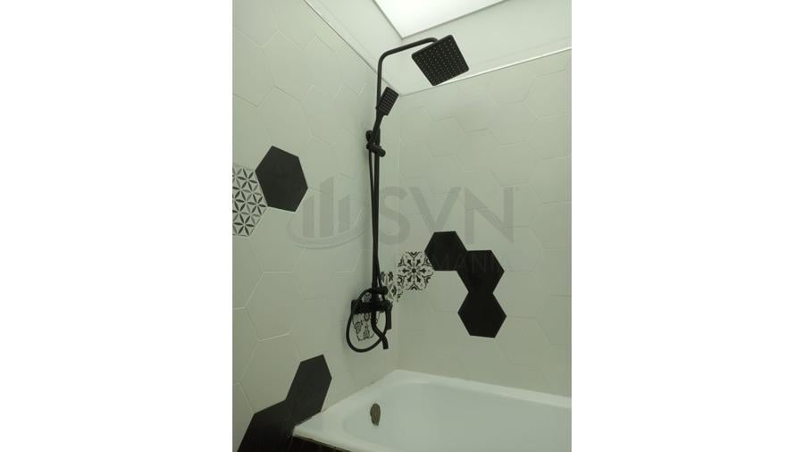 Apartament cu 4 camere nedecomandat, mobilat în P-ța Unirii