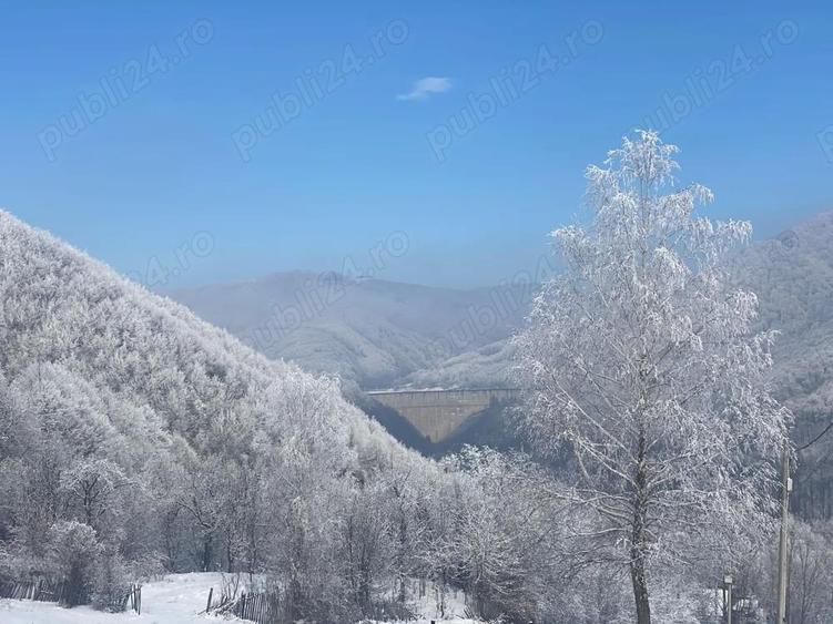 Casa cu priveliste la padure, sat Seciuri, Sotrile, Valea Doftanei, 0% comision - 2