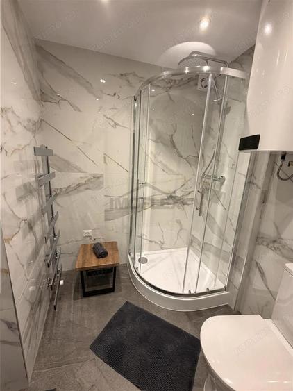 Apartament de vanzare in Marasesti - design premium - 11