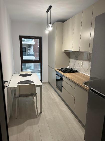 Proprietar, Moghioros Park Residence, bloc nou, metrou, balcon 10 mp - 4