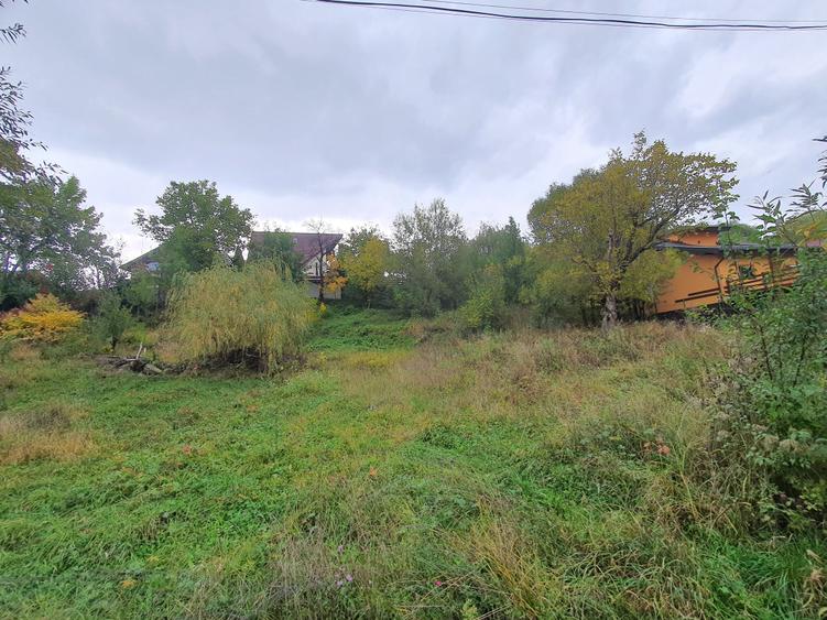 Teren rezidential Sacele zona de case - 1