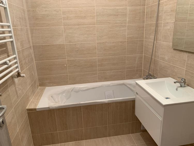 Garsoniera decomandata, bloc nou, Aparatorii Patriei metrou - 4