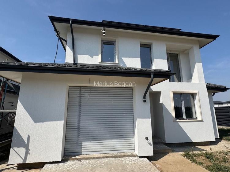 Vila Tunari ECO, POMPA de caldura si PANOURI Fotovoltaice si GARAJ