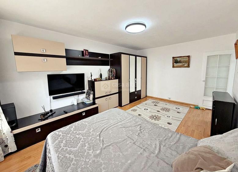 Nicolina-prima statie, 3 camere mobilat&utilat, renovat, spatiu verde exterior - 6