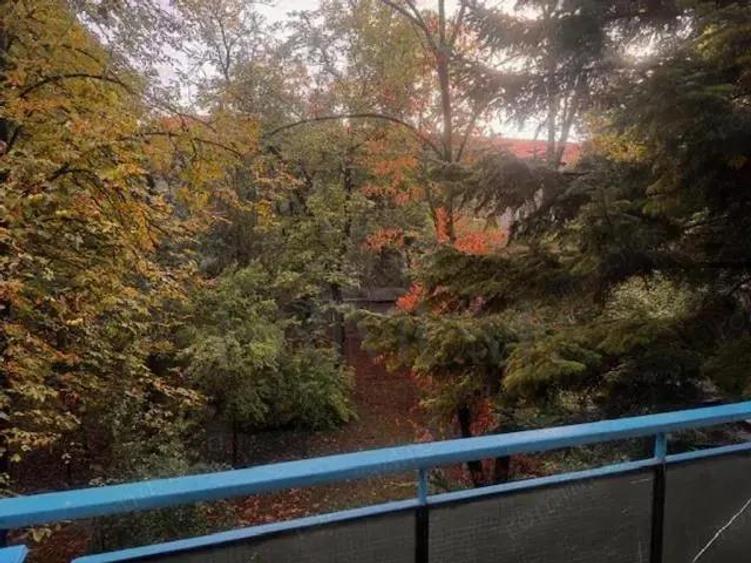 MEDICINA - SEMICENTRAL | 3 CAM | ET.2 | CENTRALA | 2 BALCOANE| ZONA DE INTERES - 4