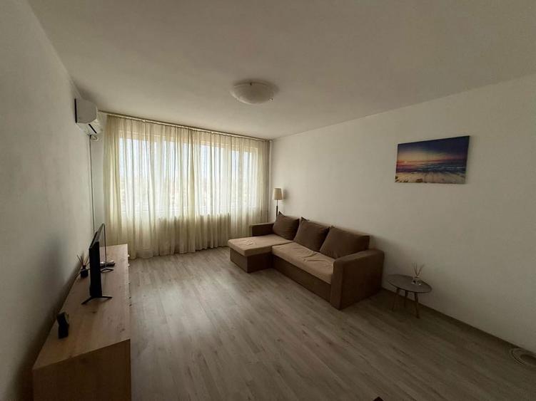 Inchiriez apartament 2 camere - 1