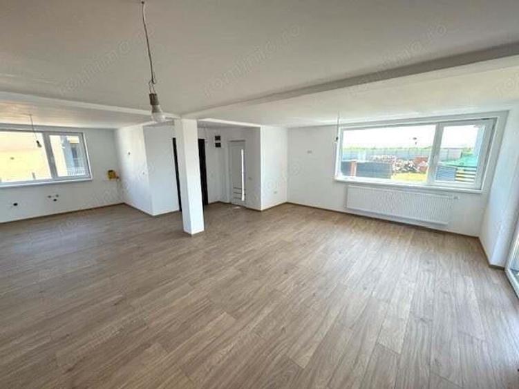 Case de vanzare in cartier rezidential nou - 14