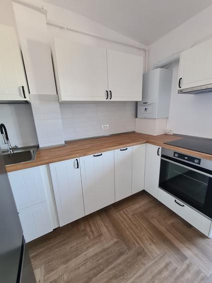 OBOR-COLENTINA, D-NA GHICA LANGA PENNY MARKET - 8