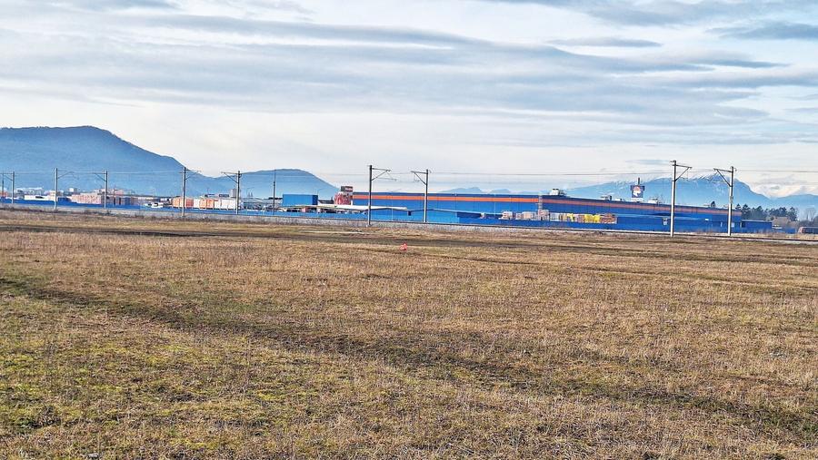 Tractorul, str.N.Labis, 1000mp, 75 euro/mp - 9