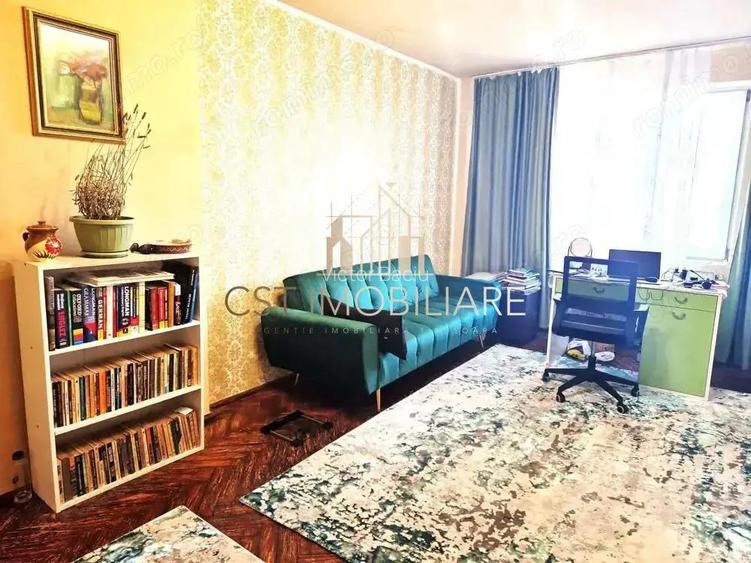 Penthouse elegant cu 4 camere in zona Domasneanu ?