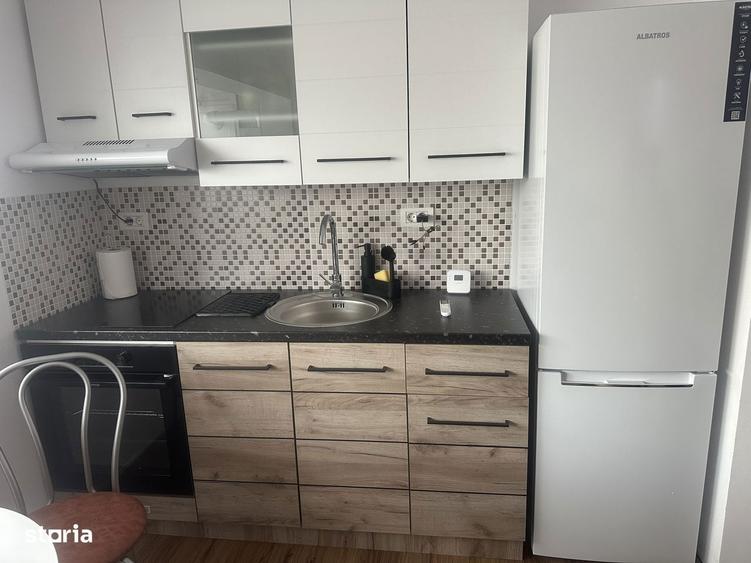 Apartament cu 3 camere, mobilier complet, aproape de centru - 3