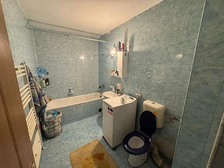 Persoana fizica Vand apartament cu doua camere - 5