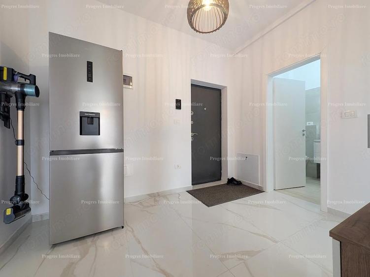 Ap.2 camere - mobilat si utilat - 55mp - bloc cu lift - 370 Euro - parcare inclusa - 2