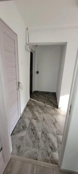 Vand apartament 2 camere - 5