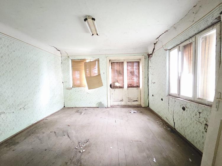 Casă individuală cu 2 camere cu Teren 585 Mp în Tudor Vladimirescu