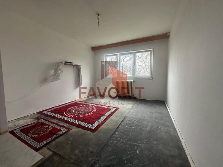 Garsonieră | etaj 2 | Zona buna | - 1