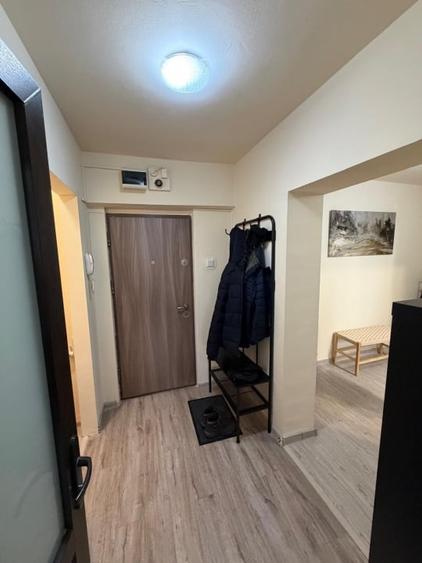 Apartament 2 camere decomandat renovat metrou Romancierilor mall Plaza - 9