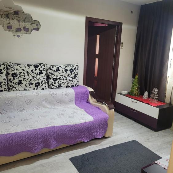 Inchiriez apartament 2 camere - 1