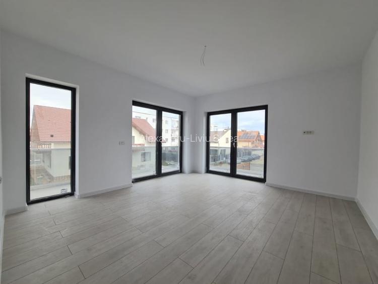 Casa in stil mediteranean, teren 300mp, Florilor, Ghimbav