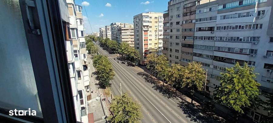 Apartament cu 4 camere decomandat în Unirii Sud